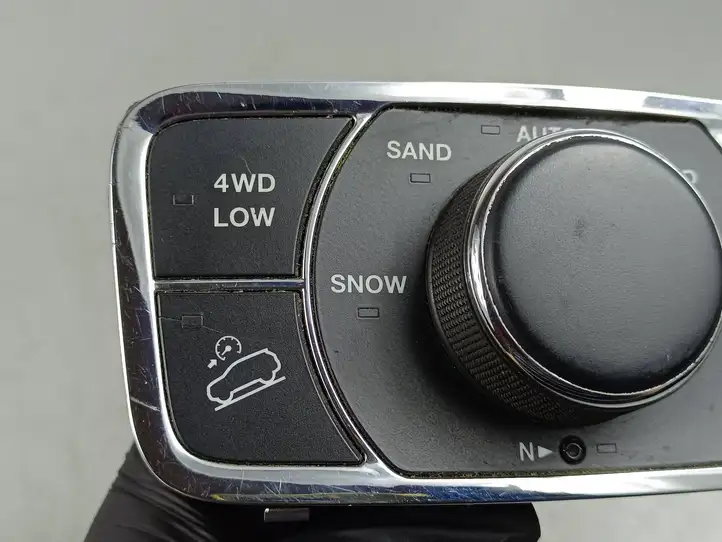 Jeep Grand Cherokee (2010 - 2021) 1173241243185601 Включатель регулировки высоты / жесткости ходовой части — фото 2