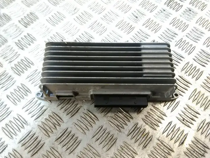 Audi A6 S6 C6 4F (2004 - 2008) 4F0910223H Усилитель звука — фото 1