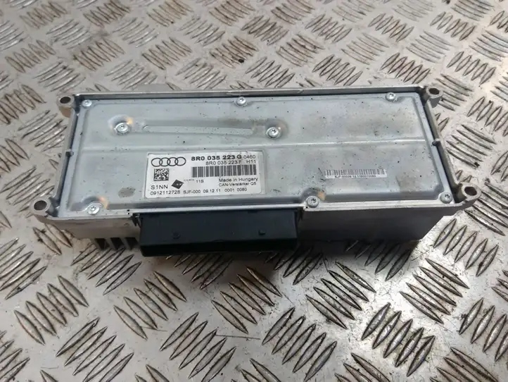Audi S5 8T (2011 - 2016) 8R0035223G Усилитель звука — фото 2