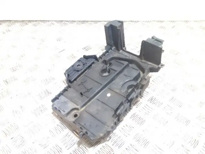 Peugeot 407 (2004 - 2011)  9645693080 Платформа крепления аккумулятора