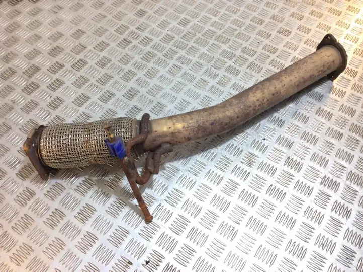 Volvo XC90 (2014 - 2019)  31293889 Соединение глушителя