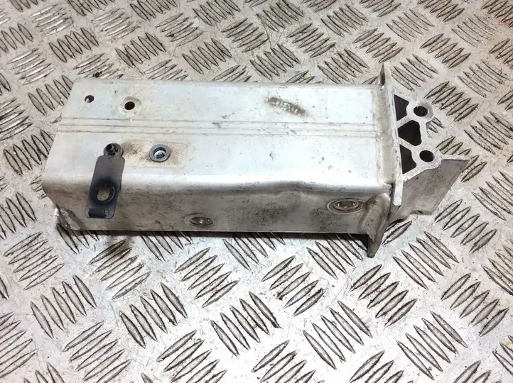 Volvo XC60 (2017 - )  31429924 Другая внешняя деталь