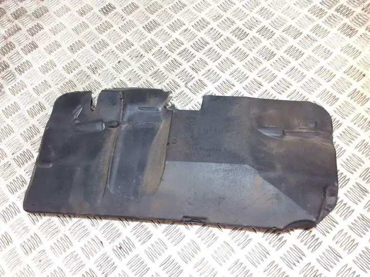 BMW X6 F16 (2014 - 2017) 8512278 Прочие детали моторного отсека — фото 1