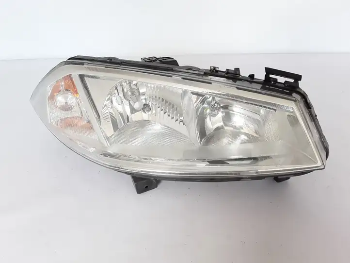 Renault Megane II (2002 - 2005) 8200073221 Передняя фара — фото 1