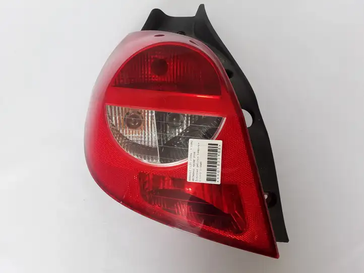 Renault Clio III (2005 - 2012) 8200459962R Задний фонарь в кузове — фото 1
