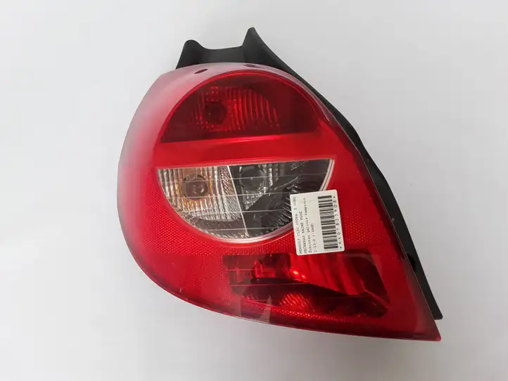 Renault Clio III (2005 - 2012) 8200459962R Задний фонарь в кузове — фото 1