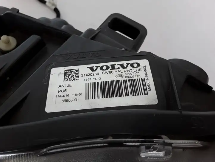 Volvo V60 (2013 - 2018) 31420269 Передняя фара — фото 4