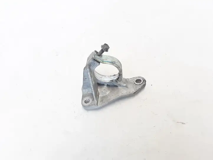 Renault Fluence (2013 - 2017) 8200371715 Кронштейн подвесного подшипника — фото 1