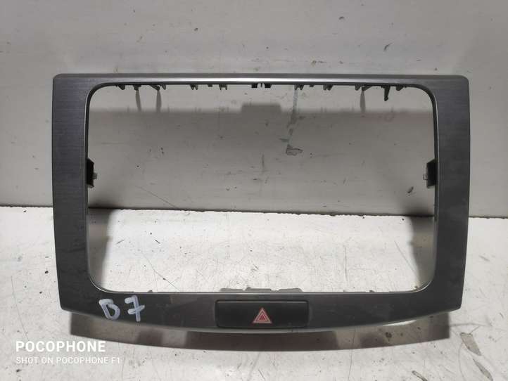 Volkswagen PASSAT B7 (2011 - 2014)  3AA858069H Отделочный щит панели (центральный)