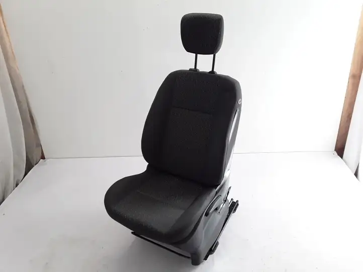 Renault Modus (2004 - 2007) Переднее сиденье пассажира — фото 3