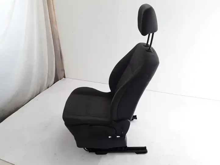 Renault Modus (2004 - 2007) Переднее сиденье пассажира — фото 4