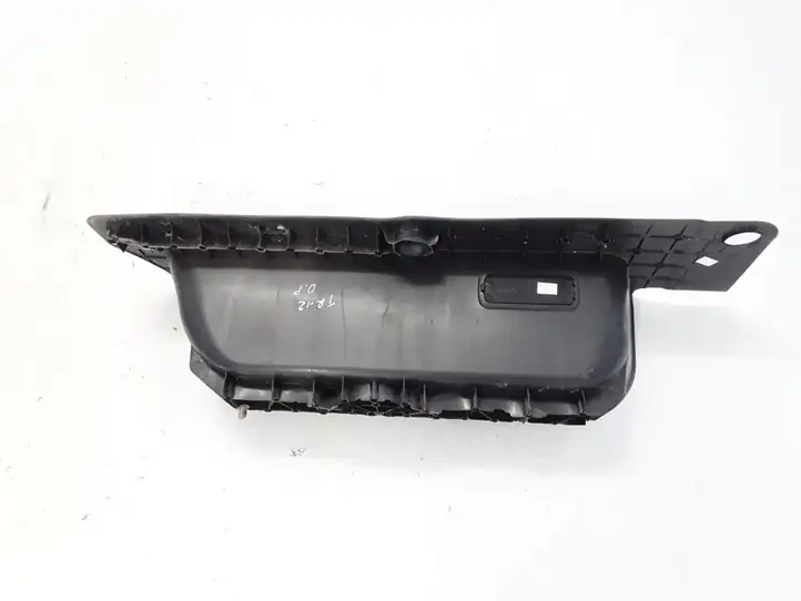 Renault Trafic II (X83) (2002 - 2014) 8200967010 Внутренняя отделка переднего порога — фото 2