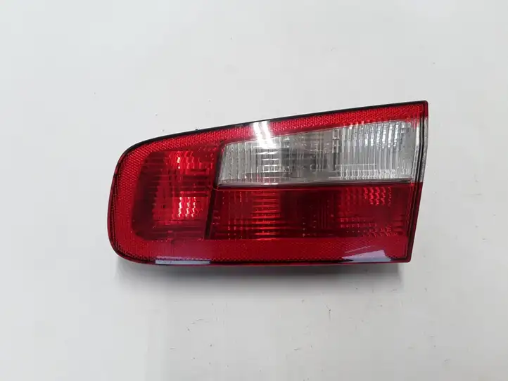 Renault Laguna II (2001 - 2005) 8200002476 Задний фонарь в крышке багажника — фото 1