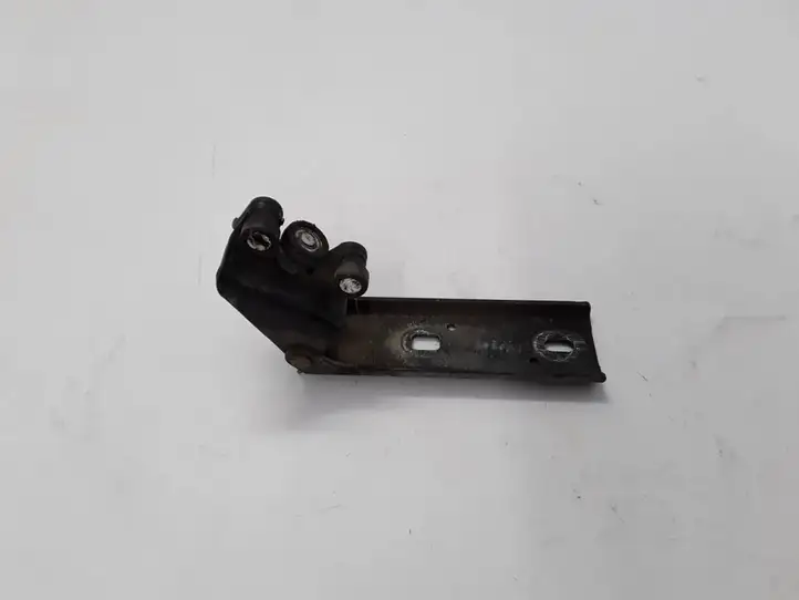 Opel Vivaro (2006 - 2014) 7700312372 Средняя направляющая ролика раздвижной двери — фото 2