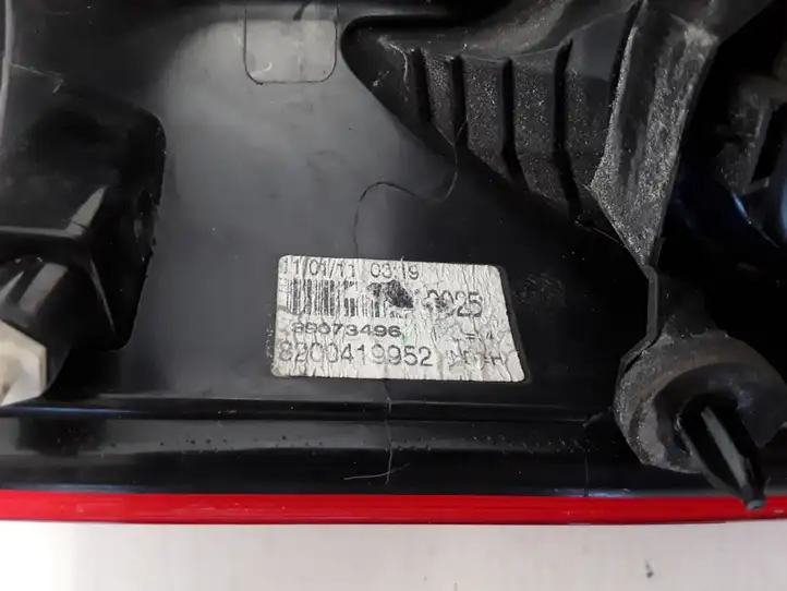 Renault Kangoo II (2008 - 2014) 8200419952 Задний фонарь в кузове — фото 4