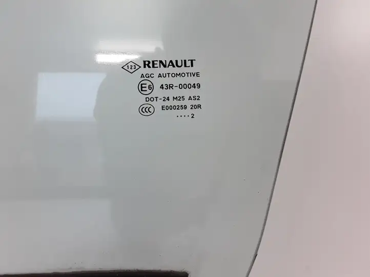 Renault Scenic III - Grand scenic III (2009 - 2016) 803010008R Стекло передней двери — фото 3