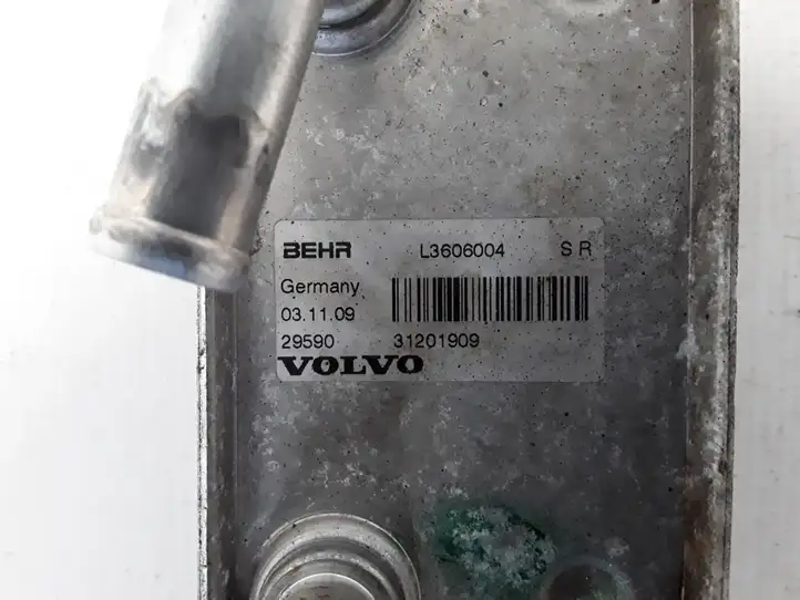 Volvo C70 (2009 - 2013) 31201909 Кронштейн масляного фильтра — фото 2