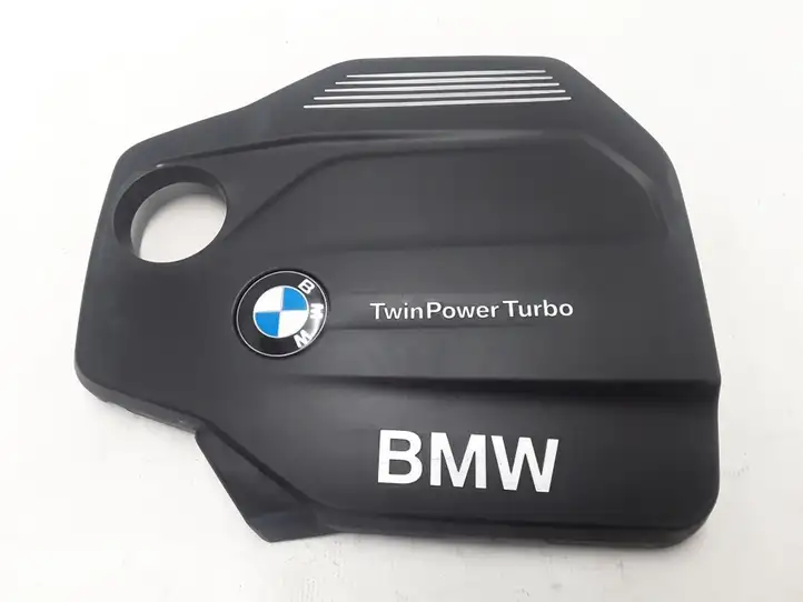 BMW 5 F10 F11 (2009 - 2016) 8514202 Крышка двигателя декоративная — фото 1