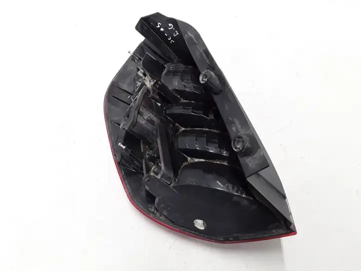 Renault Scenic II - Grand scenic II (2003 - 2006) 8200127702 Задний фонарь в кузове — фото 3