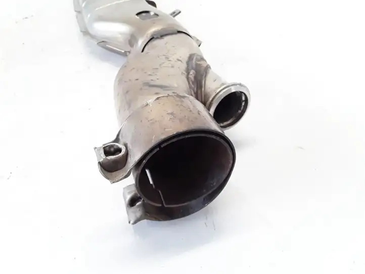 BMW 5 F10 F11 (2009 - 2016) 18308573226 Кронштейн глушителя — фото 4