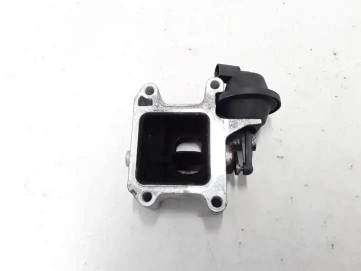 Volvo V60 (2013 - 2018) 31219277 Электрозадвижка двигателя — фото 3
