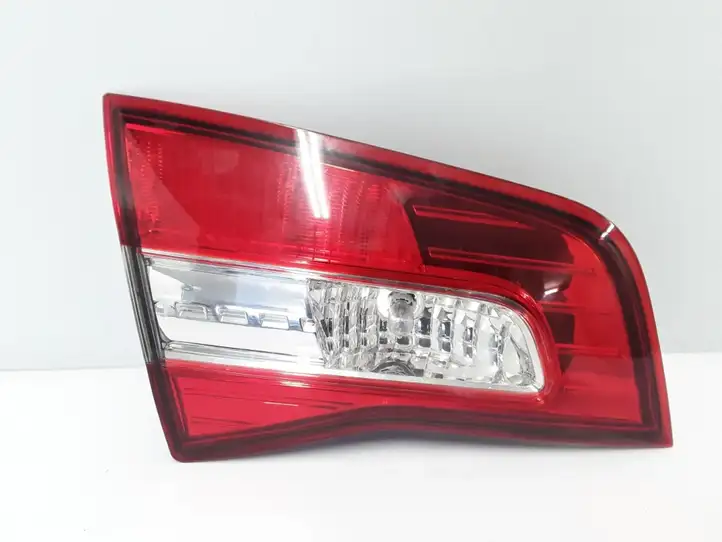 Renault Koleos I (2008 - 2016) 26555JY05A Задний фонарь в крышке багажника — фото 1
