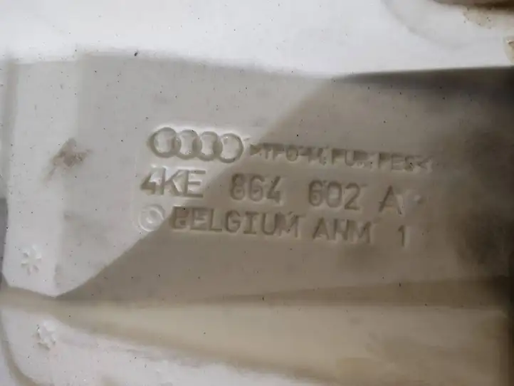 Audi e-tron (2018 - ) 4KE864602A Коврик багажника — фото 4