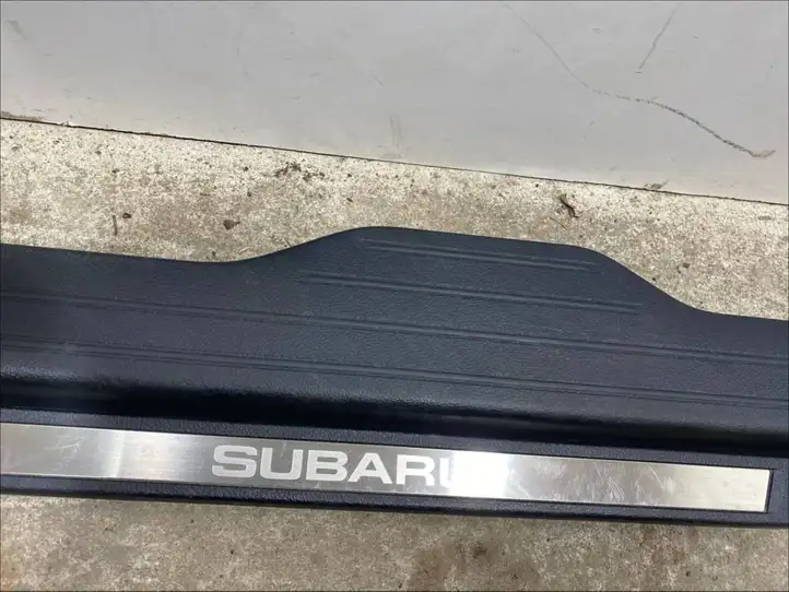 Subaru Outback (BS) (2014 - 2019) 94060AL13A Внутренняя отделка переднего порога — фото 8