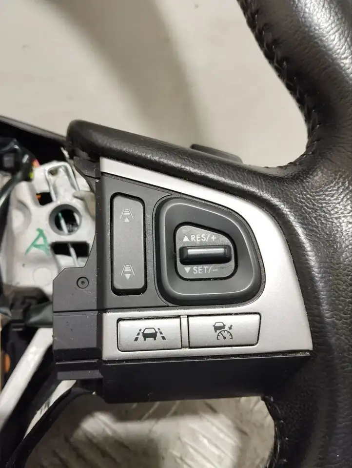 Subaru Outback (BS) (2014 - 2019) BF4T1 Руль — фото 5