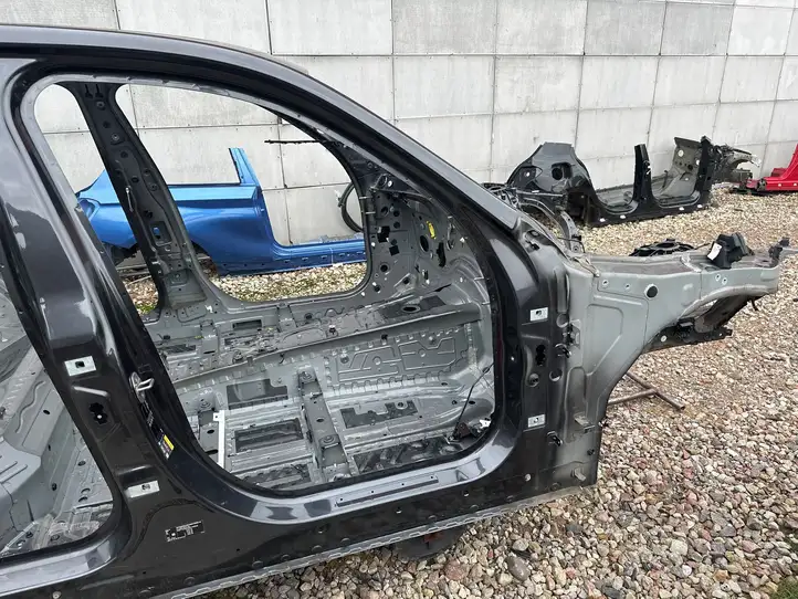 BMW iX3 G08 (2020 - ) Кузов — фото 9
