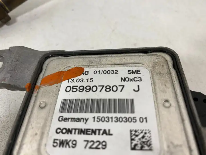 Volkswagen Touareg II (2010 - 2018) 059907807J Лямбда-зонд — фото 4
