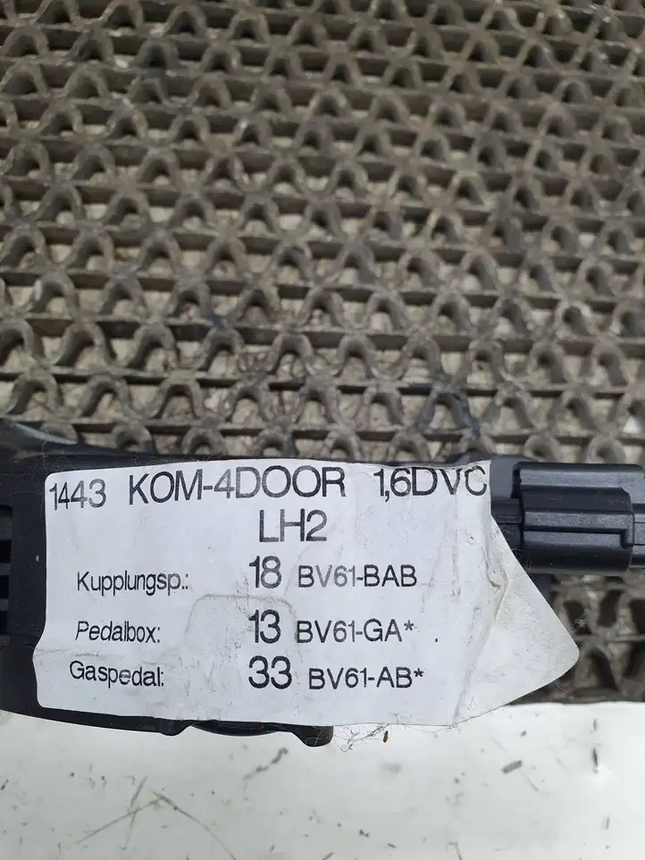 Ford Focus (2011 - 2015) BV619F836AB Педаль акселератора — фото 7