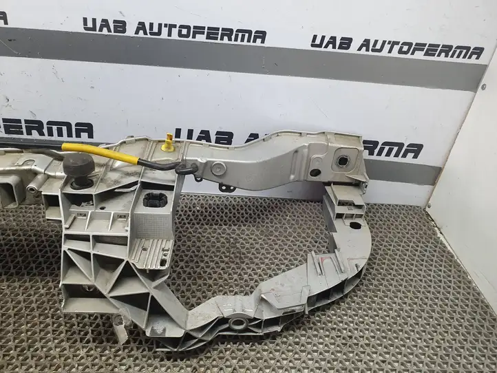 Ford Focus (2011 - 2015) BM518B041B Панель радиаторов двигателя — фото 8