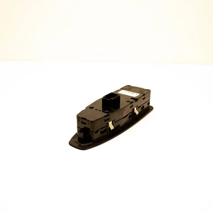 BMW X1 E84 (2009 - 2015) 9208109 Кнопка стеклоподъемников — фото 4