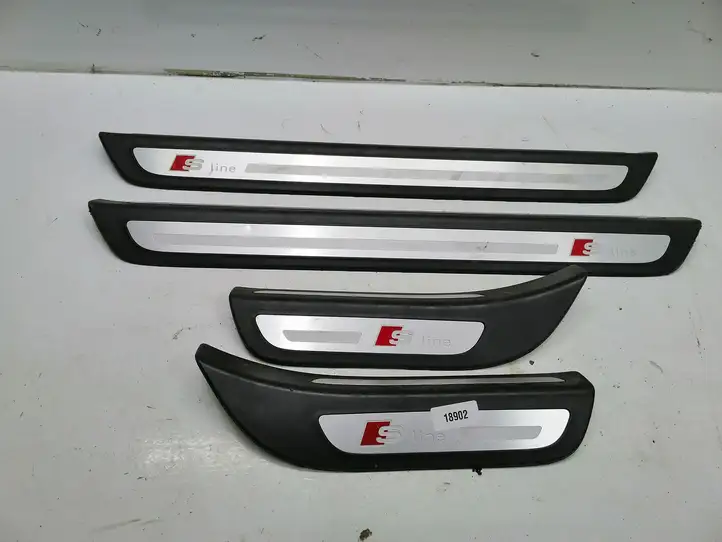 Audi Q5 SQ5 (2008 - 2012) 8R0853376 Внутренняя обшивка порога (комплект) — фото 1