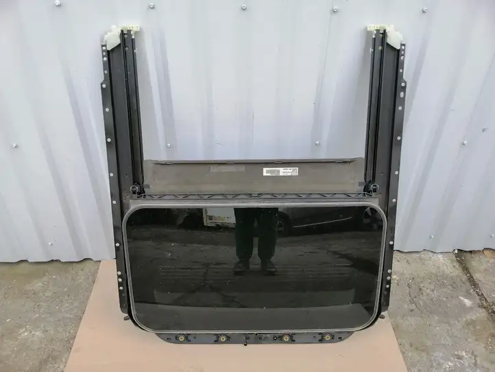 Volkswagen PASSAT B6 (2005 - 2010) 1K0877255A Комплект люка крыши — фото 1