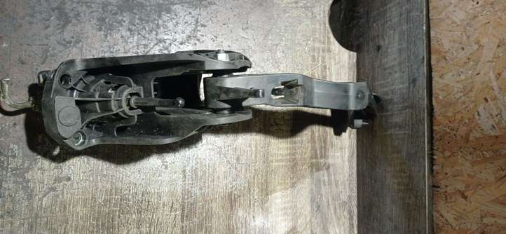 Volkswagen PASSAT B6 (2005 - 2010)  1K0721796 Педаль сцепления