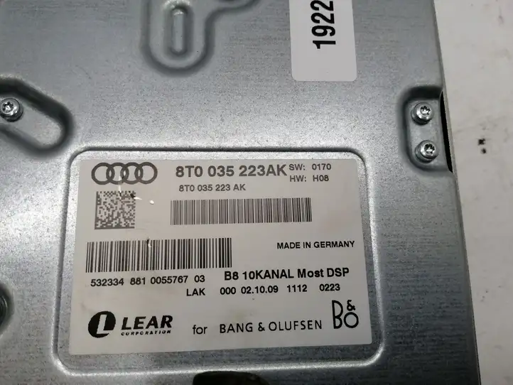Audi A4 S4 B8 8K (2007 - 2011) 8T0035223AK Усилитель звука — фото 4