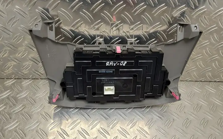 Toyota RAV 4 (XA30) (2006 - 2016) 5590042240 Блок управления климат-контролем — фото 3