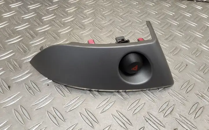 Toyota RAV 4 (XA30) (2006 - 2016) 5541242060 Отделка внутренней панели салона — фото 2