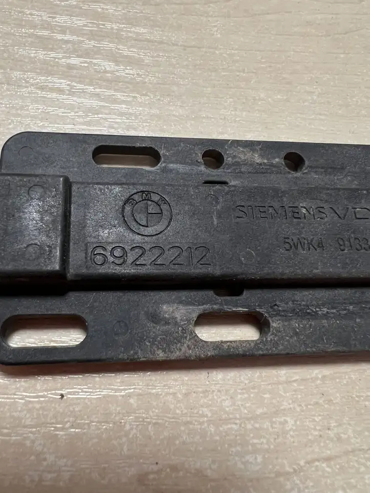 BMW X5 E70 (2006 - 2013) 6922212 Антенна системы Keyless — фото 2