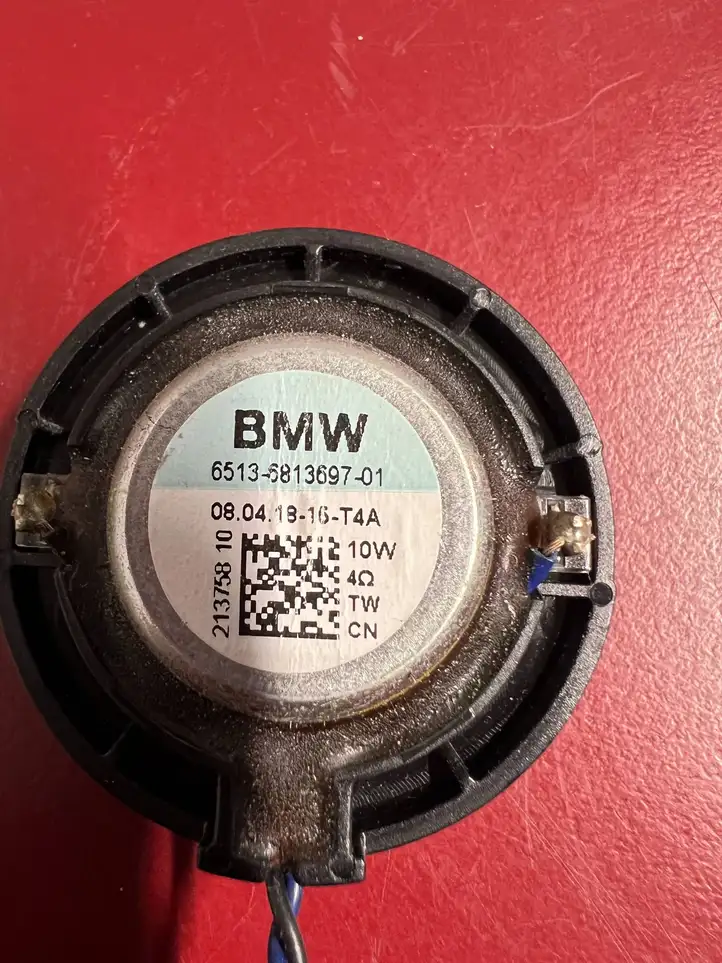 BMW X3 G01 (2018 - 2024) 6813697 Твитер задних дверей — фото 3