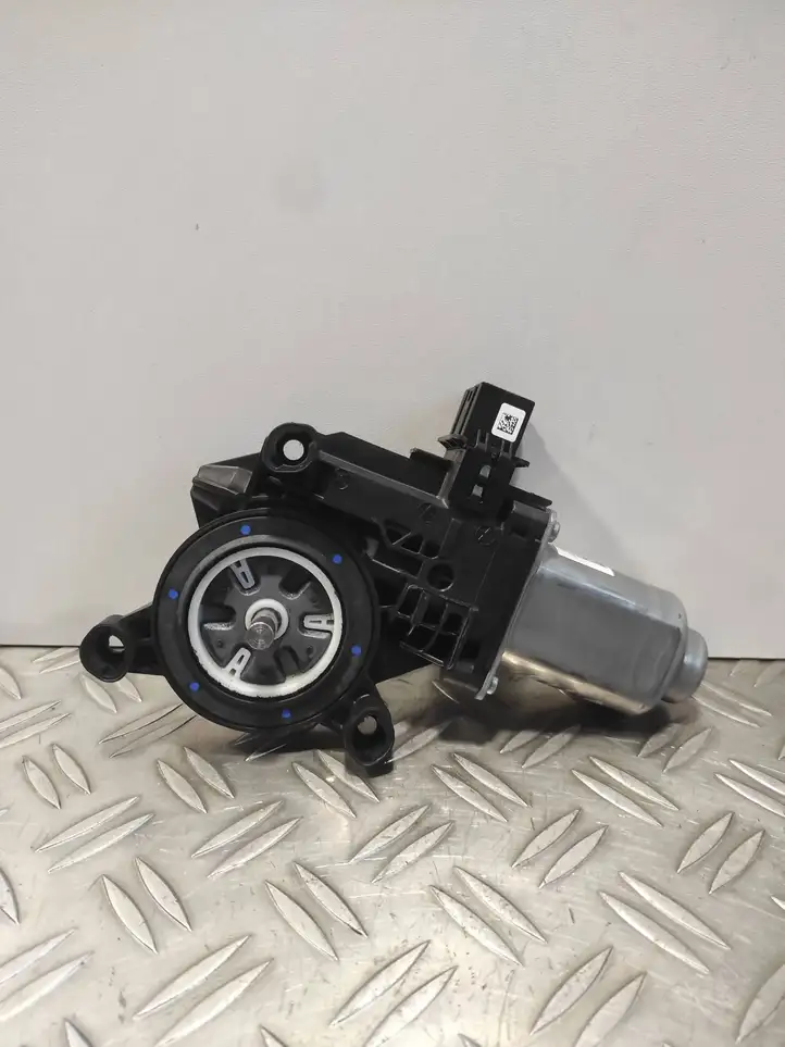Seat Ibiza IV (6J,6P) (2008 - 2017) 6R0959801N Электростеклоподъемник передний (комплект) — фото 2