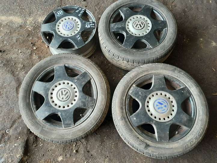 Volkswagen  New Beetle (1997 - 2005)  1C0601025A Обод (ободья) колеса из легкого сплава R 16