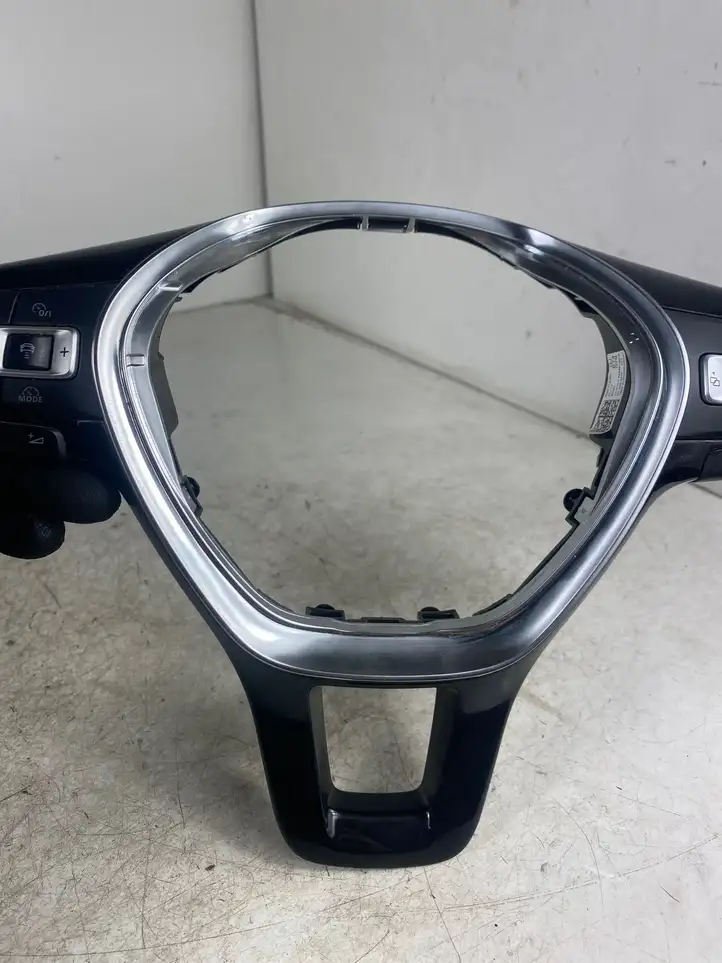 Volkswagen Golf VII (2013 - 2019) 5G0959442K Кнопки на рулевом колесе — фото 4
