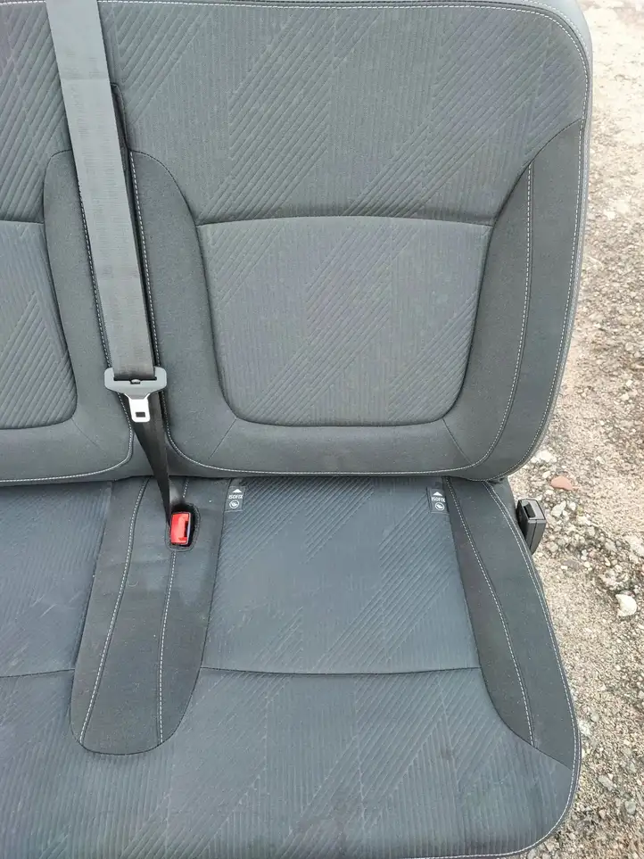 Renault Trafic III (X82) (2014 - ) Заднее сиденье — фото 8