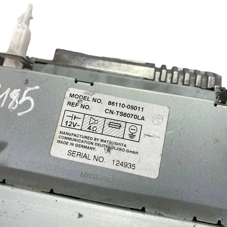 Toyota Avensis T220 (2000 - 2003) 8611005011 Магнитола / мультимедийная система — фото 6