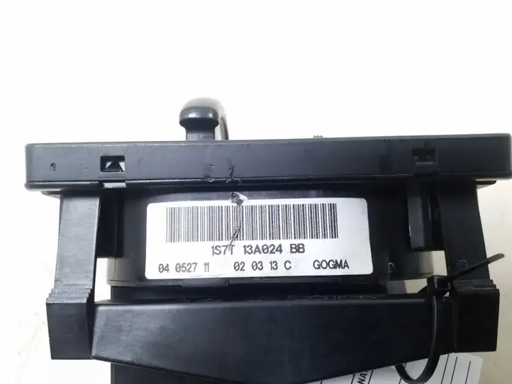Ford Mondeo Mk III (2000 - 2007) 1S7T13A024BB Включатель фонарей — фото 2