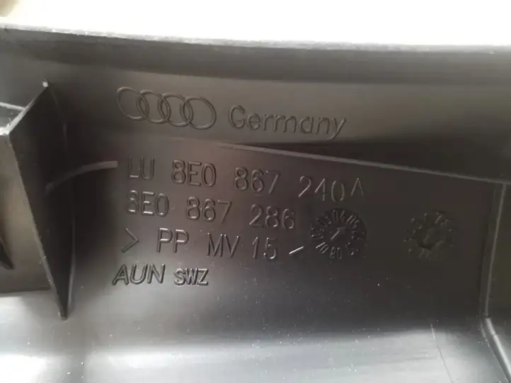Audi A4 S4 B7 8E 8H (2004 - 2009) 8E0867240A Нижняя обшивка стойки B — фото 2