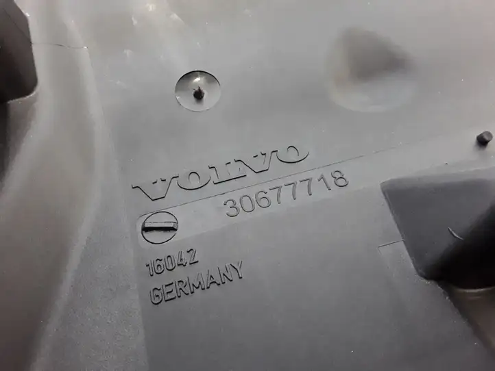 Volvo V70 (2007 - 2013) 30677718 Корпус воздушного фильтра — фото 4